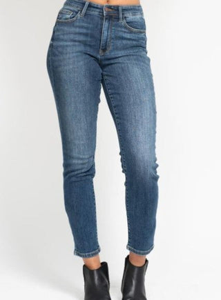 Timeless Slim Straight Jean