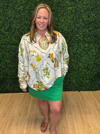 Oversized Floral Button-Up Top-Entro