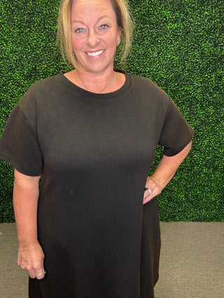 Simply Classic Black Dress