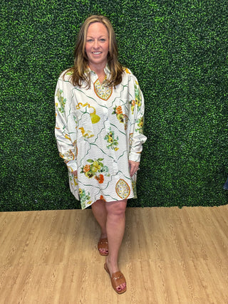 Oversized Floral Button-Up Top-Entro