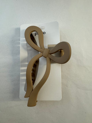 Ribbon Shaped Claw Clip