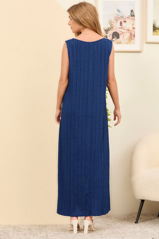 Andre By Unit Ribbed Knit Maxi Dress