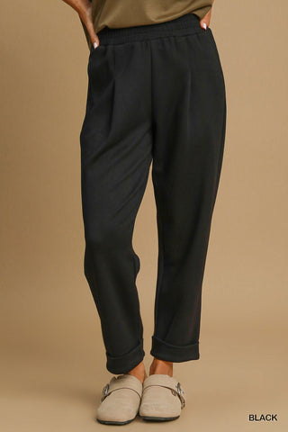 Slim Knit Cuffed Pants