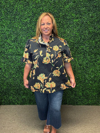 Golden Flowers Blouse Curvy Exclusive