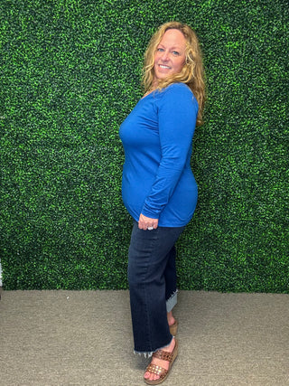 Long Sleeve V Neck Top