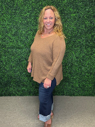 Chic & Simple Brown Sweater