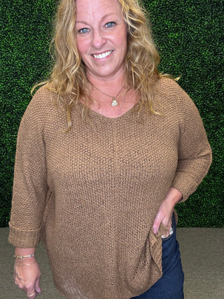 Chic & Simple Brown Sweater