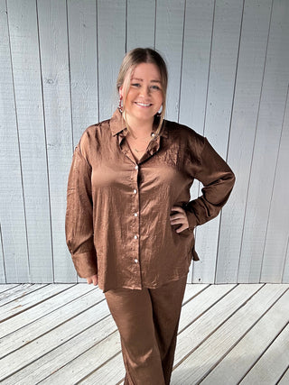 Wrinkle Effect Brown Top